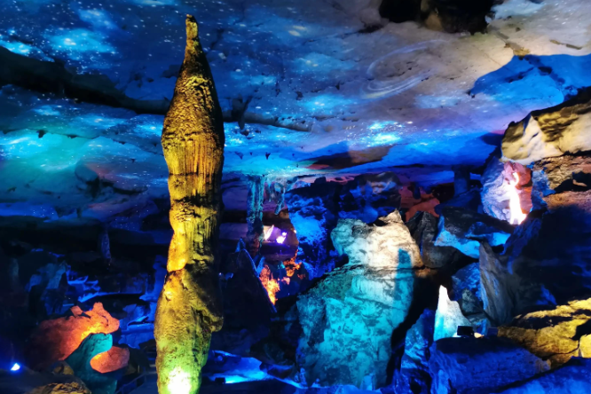 Yuhua Cave